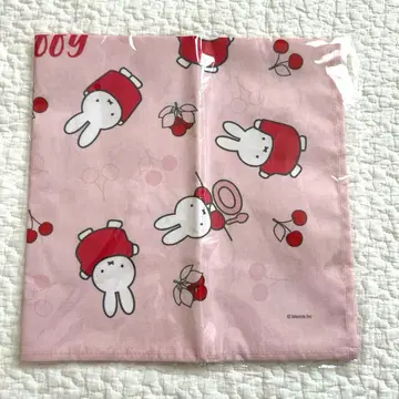 미피 더 카페스타 멀티 크로스 손수건 체리 핑크