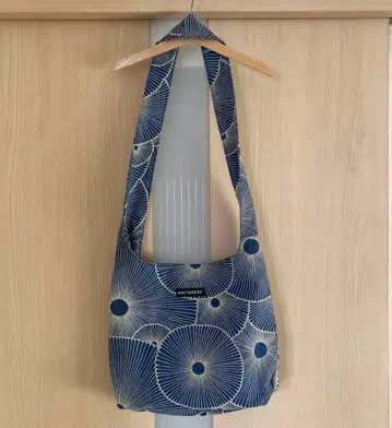 레어 마리메꼬 숄더백