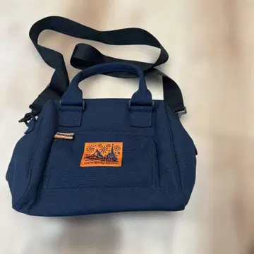 도쿄 디즈니 리조트 숄더백 네이비