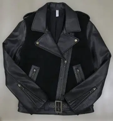 새상품급 SPERANZA 보아 절개 더블 라이더 자켓 블랙 L