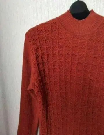 [ 미사용 새상품 ] 하이넥 스웨터 텍스처 니트 9