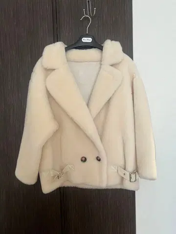 보아 코트 숏 프리 사이즈