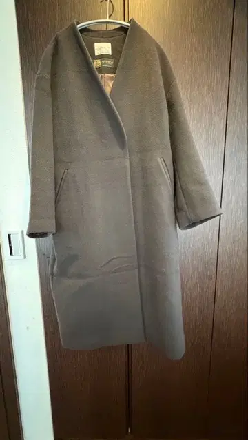 IENA 만테코 노카라 롱 코트 브라운 사이즈 40