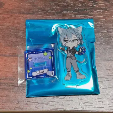 에이트리 18TRIP 마네키네코 콜라보 아크릴 스탠드 나기