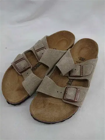 버켄스탁 애리조나 스웨이드 샌들 36 230 베이지