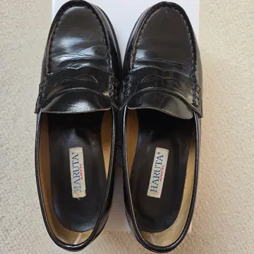 HARUTA 블랙 가죽 로퍼