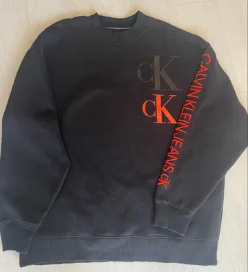 캘빈클라인 맨투맨 속기모 트레이닝복