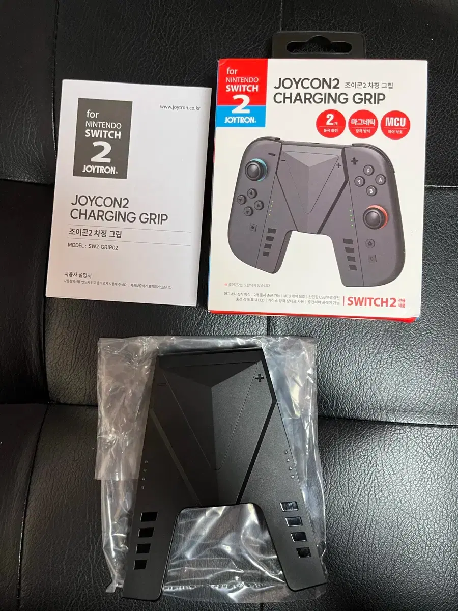 Joytron MX Gripcon Switch Bluetooth Controller #스위치,#조이트론,#닌텐도,#그립콘,#프로콘 on  Bunjang Global Site.