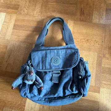 Kipling 그레이 숄더백 참 포함