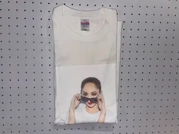 아무로 나미에 T셔츠 L사이즈 새상품 wwd