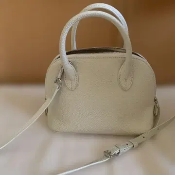 화이트 가죽풍 숄더백