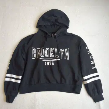 에이치앤엠 칼리지 로고 짧은 기장 크롭 후드티 후드 부착 L