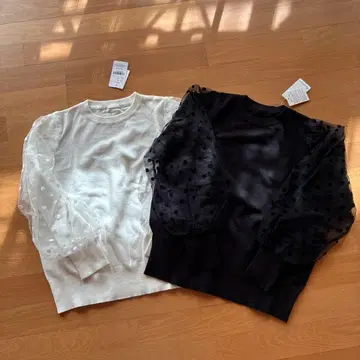 도트 무늬 시스루 소매 긴팔 니트 2개 세트 택 포함 새상품