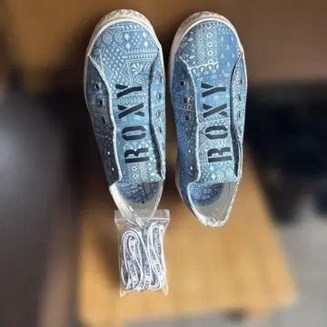 ROXY 데님 블루 스니커즈