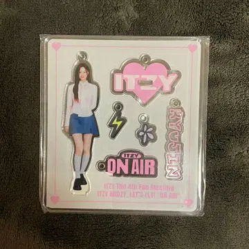 ITZY 4th fanmeeting JAPAN 류진 아크릴 키링