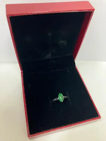 그린 색석 실버 반지