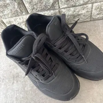 [ 새상품급 ] 스케쳐스 슬립인즈 스니커즈 블랙 25cm