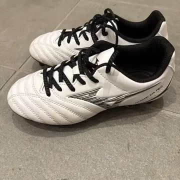 1. 모나루시타 네오 3 셀렉 Jr 21cm