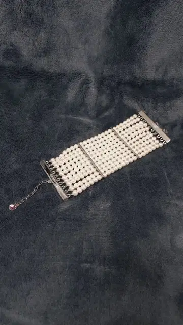 alice auaa 앨리스아우아아 화이트 팔찌