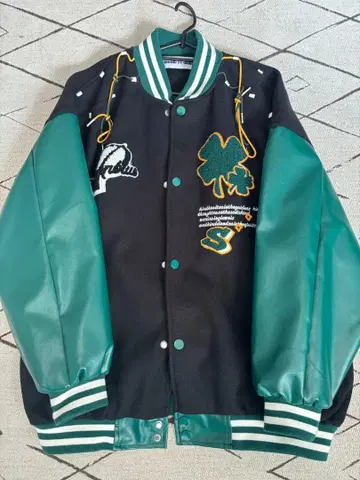 HOOK 바시티 자켓