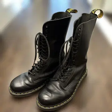 [ Dr.Martens ] 닥터마틴 14홀 레이스업 부츠