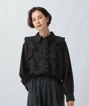 LEPSIM 프릴 블랙 셔츠 F