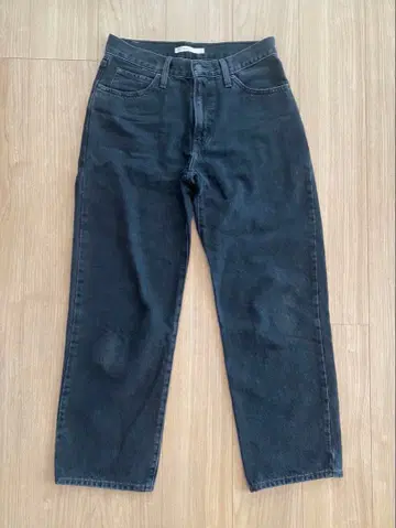 Levi's 블랙 스트레이트 데님