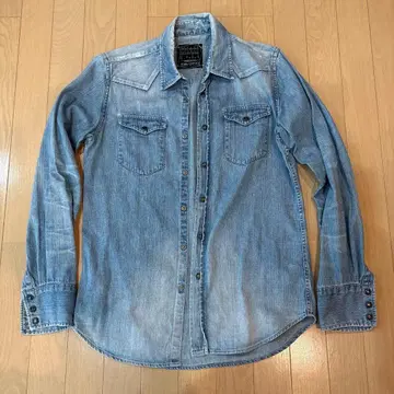 KURO 에디피스 별주 데님 셔츠 M 사이즈