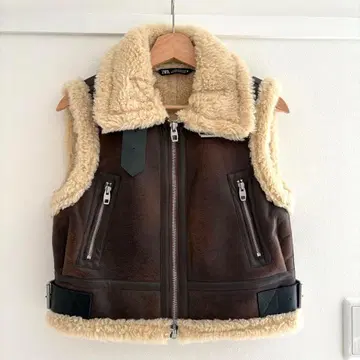 ZARA 무스탕 베스트 XS