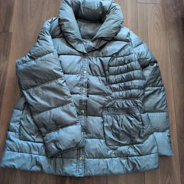 그레이 다운 자켓 버튼식