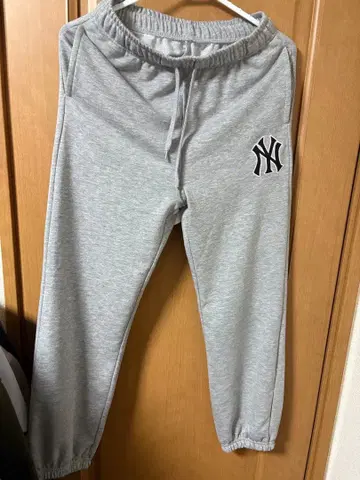 뉴욕 양키스 조거 팬츠 그레이