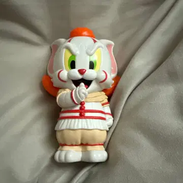 톰 (페니와이즈)