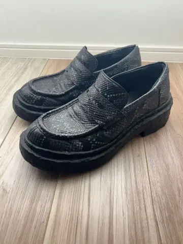 캠퍼 라보 로퍼 camper lab 통굽 로퍼 41