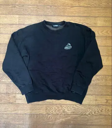 X-LARGE 원 포인트 고릴라 로고 맨투맨