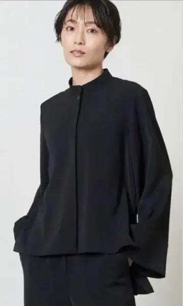 말 스탠드 카라 셔츠