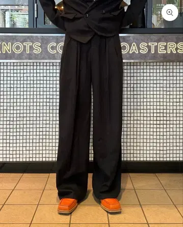 블랙 와이드 팬츠