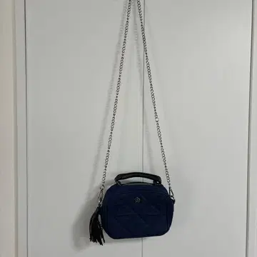 MARY QUANT 네이비 퀼팅 숄더백