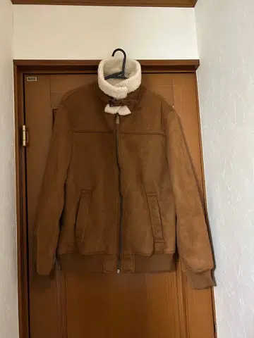 Bershka 보아 카라 부착 자켓