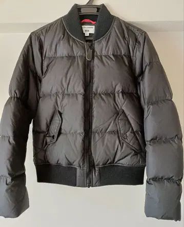 유니클로 INES DE FRESSANGE 블랙 자켓 M 사이즈