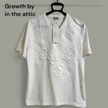 Growth by in the attic 화이트 V넥 L 사이즈