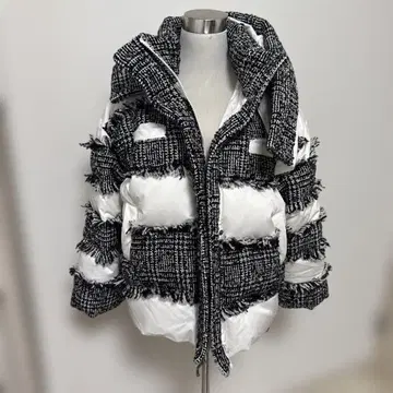 Her lip to 다운 자켓 화이트 블랙 스트라이프