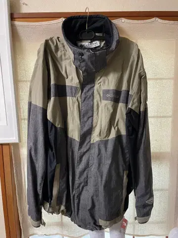 컬럼비아 OMNITECH 마운틴 후드티