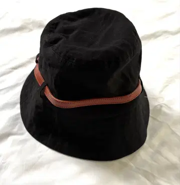 스튜디오 키미코 가죽 벨트 햇