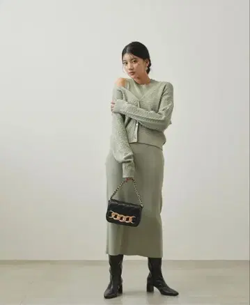 [ 새상품 ] 케이블 가디건 니트 셋업