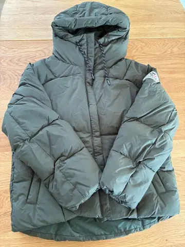 피레넥스 알모니 다운 자켓 새상품