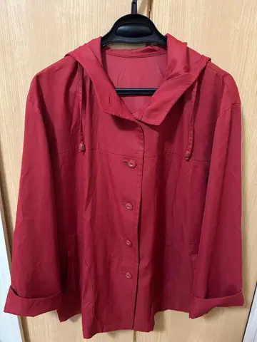 leilian 빨간색 후드 부착 스프링 코트 9 사이즈