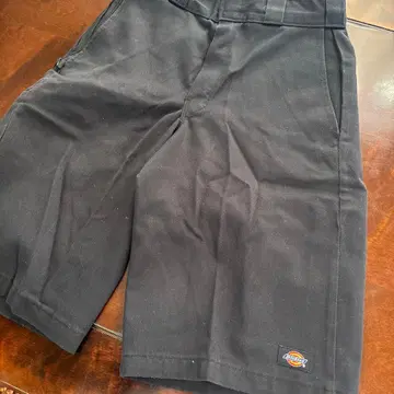 Dickies 블랙 숏팬츠