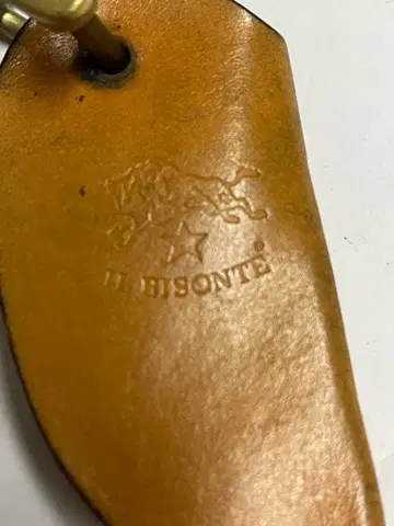 일비종떼 버터플라이 키케이스 가죽 누메!