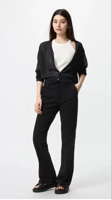 새상품 UNIQLO 슬림 플레어 트라우저 청바지 xs