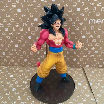 드래곤볼 GT 손오공 초사이어인 4 피규어